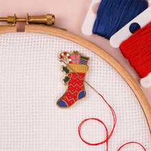 Load image into Gallery viewer, Stocking Needle Minder