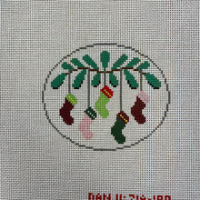 Load image into Gallery viewer, Garland ornaments