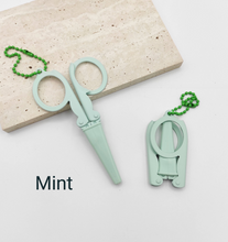 Load image into Gallery viewer, Portable folding scissors with sheath