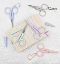 Load image into Gallery viewer, Portable folding scissors with sheath