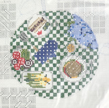 Load image into Gallery viewer, barbecue on green gingham with stitch guide