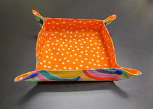 Load image into Gallery viewer, pat's bags, snap tray