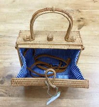 Load image into Gallery viewer, rosie square bag