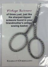 Load image into Gallery viewer, vintage scissors