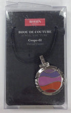 Load image into Gallery viewer, thread cutter pendant