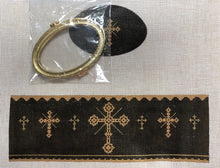 Load image into Gallery viewer, crosses hinged box, black