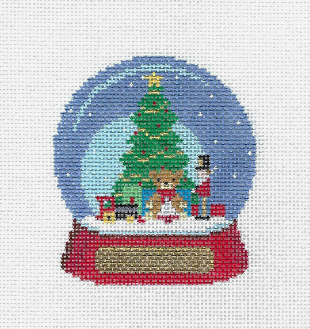 Snowglobe, Tree with toys