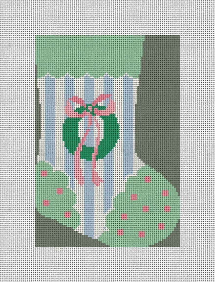 CM121 Christmas Wreath Mini Stocking