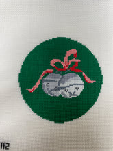 Load image into Gallery viewer, CM112 Jingle Bells round
