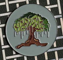 Toomer’s Corner Tree Needleminder – The Needle Bug