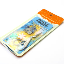 Load image into Gallery viewer, Snow Queen Castle - Magnetic Needle Minder Set #2

