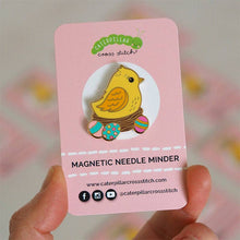 Load image into Gallery viewer, Chick  Needle Minder
