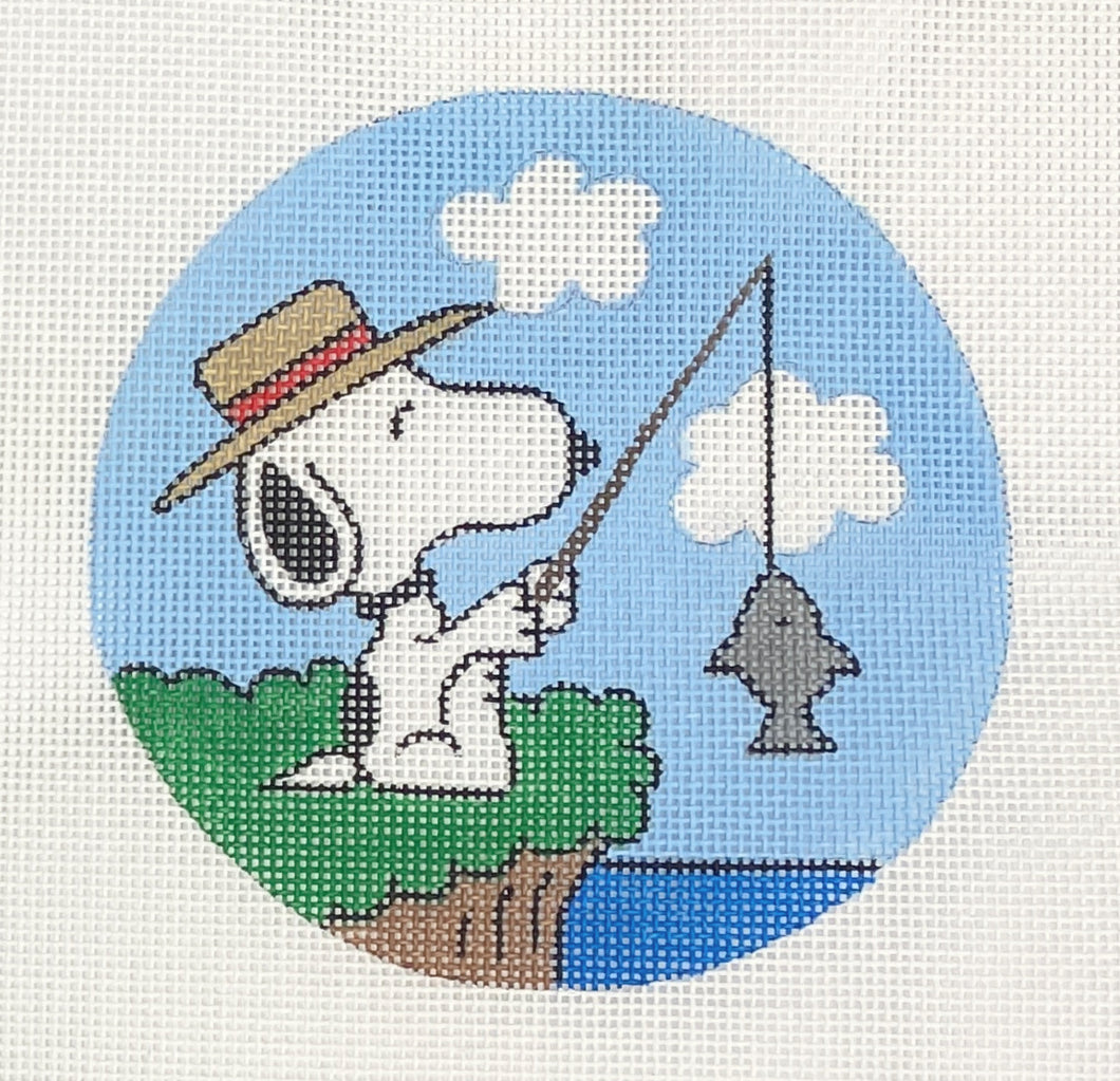 snoopy fishing