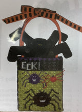 Load image into Gallery viewer, eek! spiders treat bag
